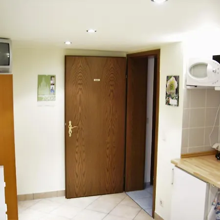 Comfortable In With Shared Pool, 45m² *