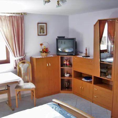Comfortable In With Shared Pool, 45m² Obernaundorf